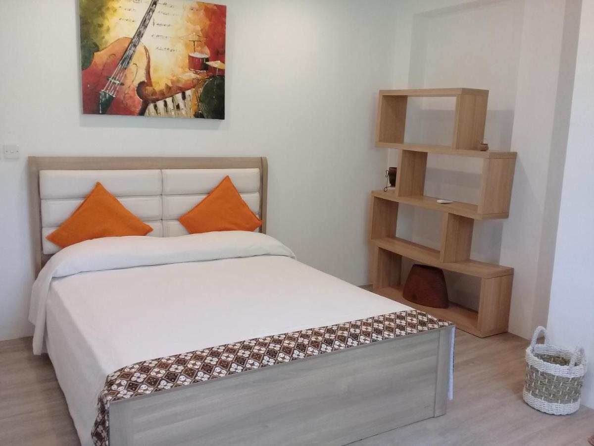 Castaway Surf Retreat 1 Hotel Sekongkang Eksteriør billede