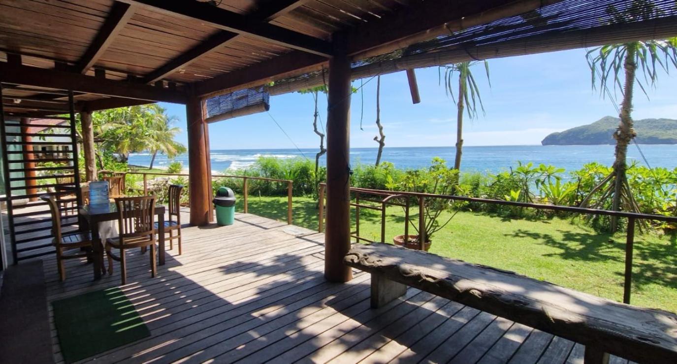 Castaway Surf Retreat 1 Hotel Sekongkang Eksteriør billede