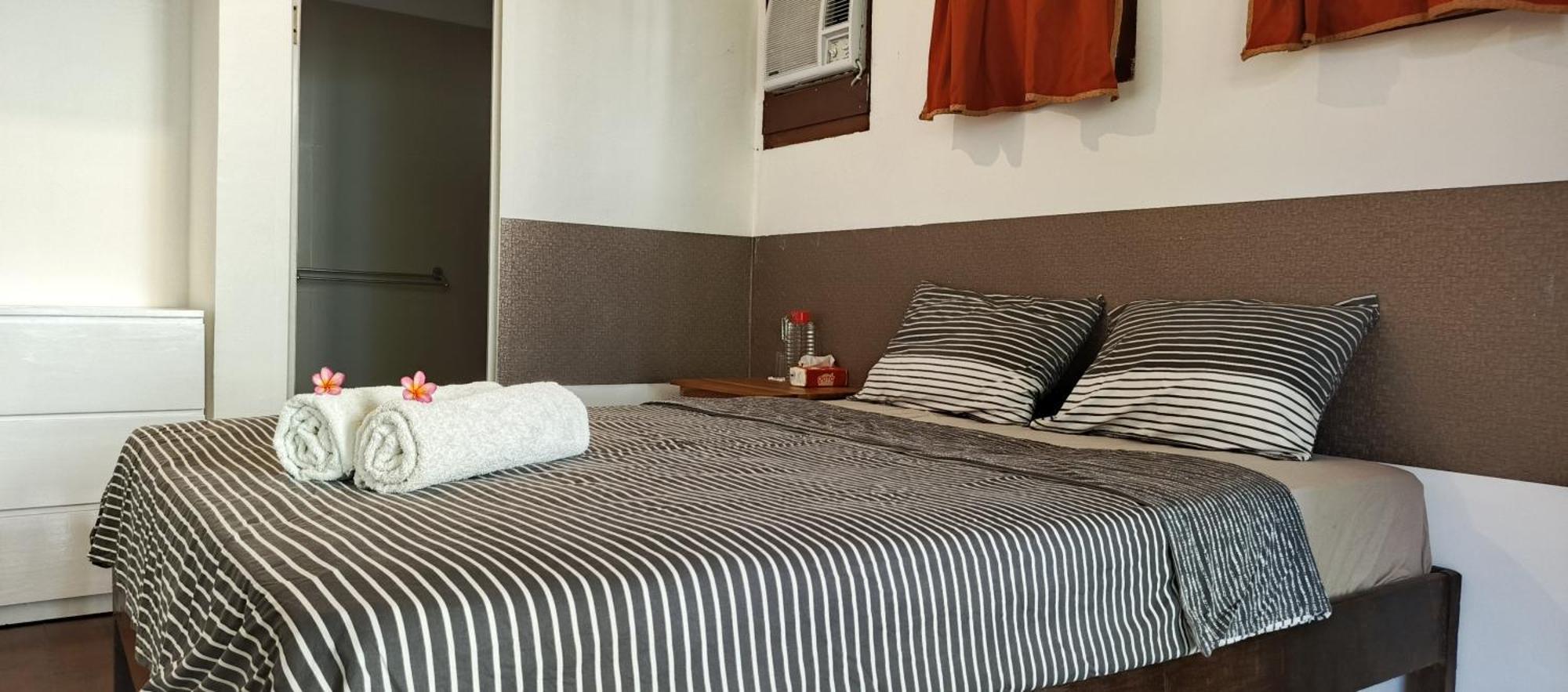 Castaway Surf Retreat 1 Hotel Sekongkang Eksteriør billede